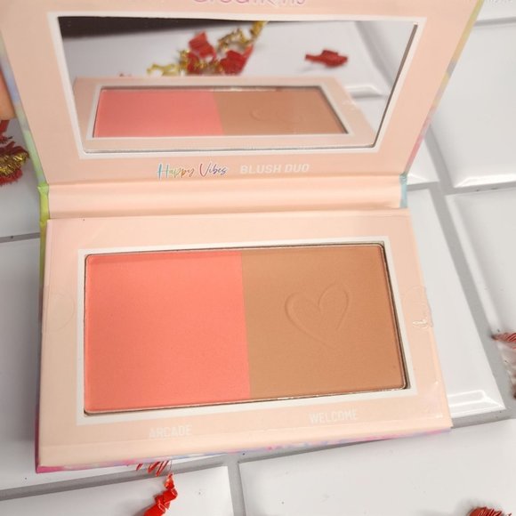 Palette - Picture 9 of 9